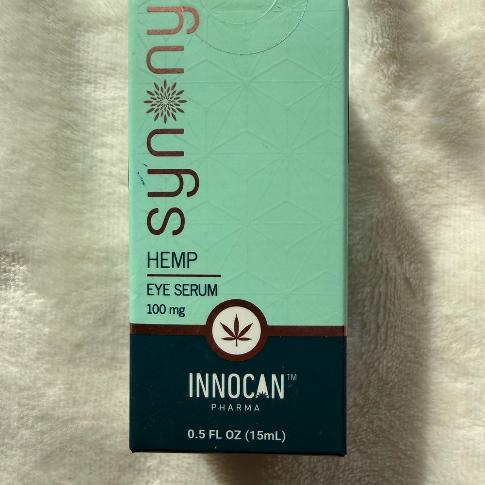 Hemp Eye Serum - Mint/Teal